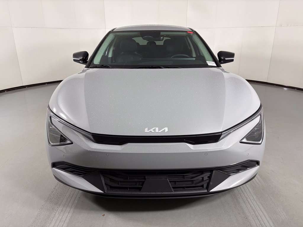 New 2026 Kia EV6 Light RWD image 3
