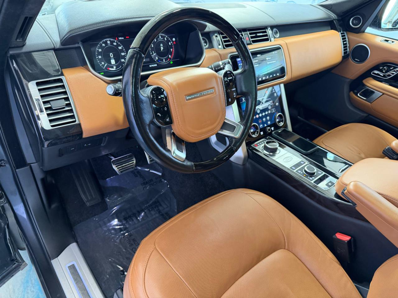 Used 2021 Land Rover Range Rover Autobiography AWD/4WD image 16