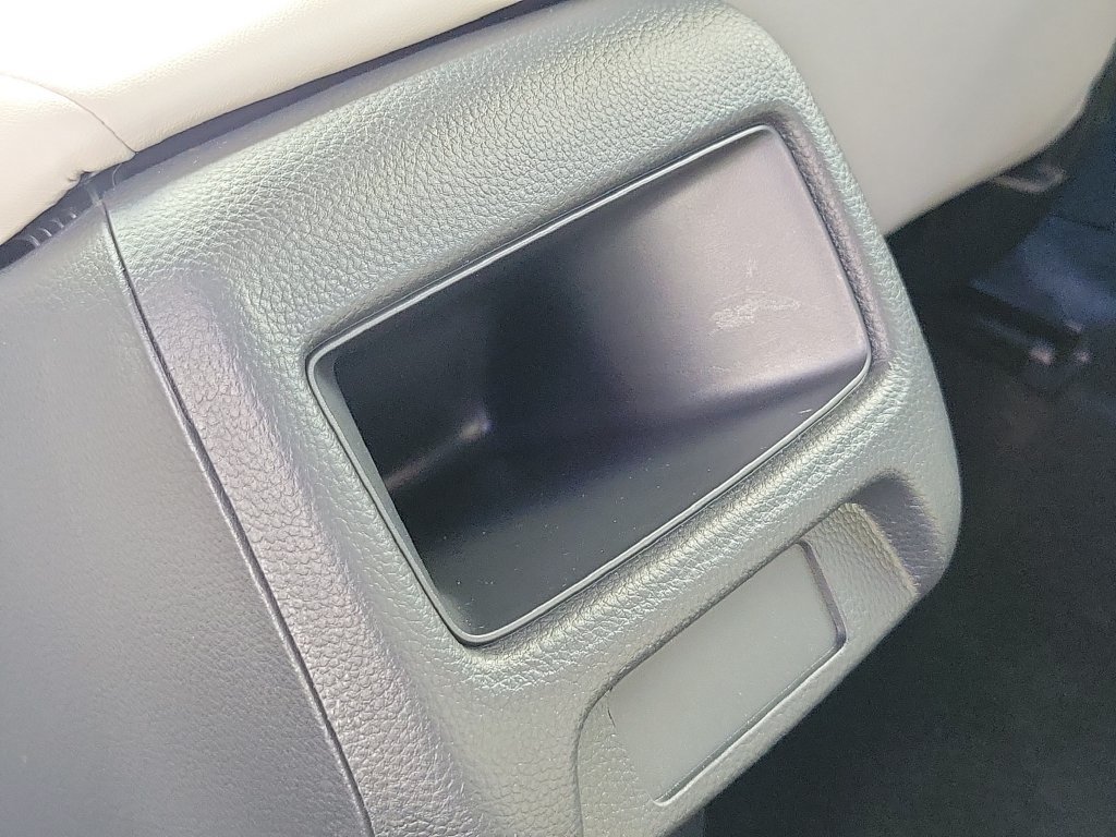 Used 2027 Honda HR-V LX image 12