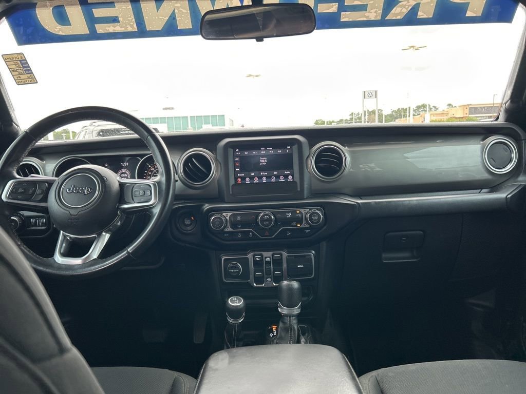 Used 2019 Jeep Wrangler Unlimited Sahara AWD/4WD image 10