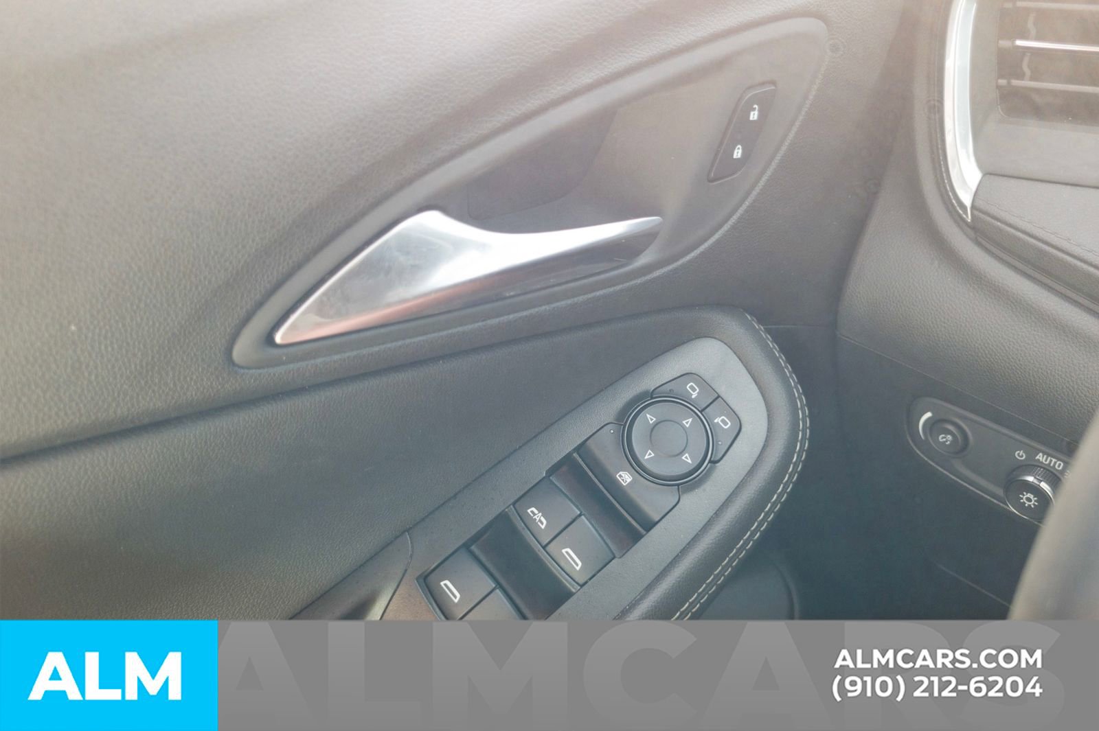 Used 2024 Buick Encore GX Sport Touring image 36