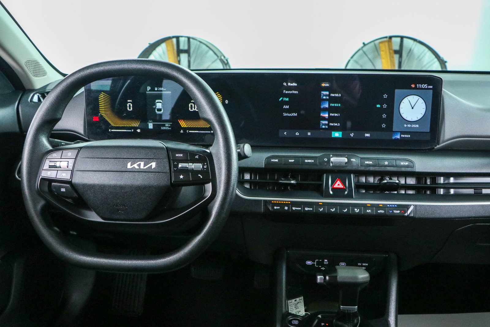 Used 2025 Kia K4 FWD image 17