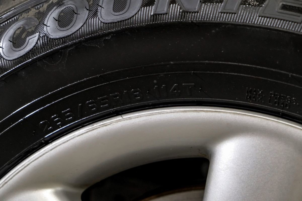 Used 2012 Nissan Armada SV image 65