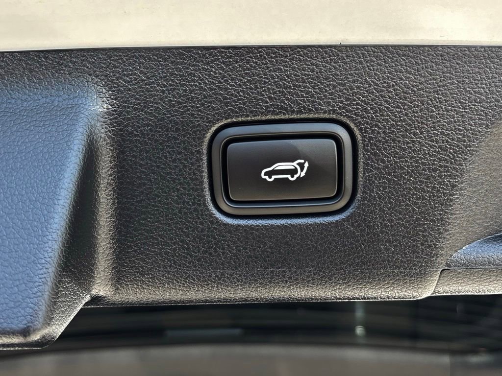 Used 2022 Hyundai Palisade Calligraphy w/ Cargo Package FWD image 29
