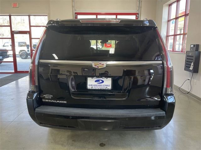 Used 2020 Cadillac Escalade Luxury image 6