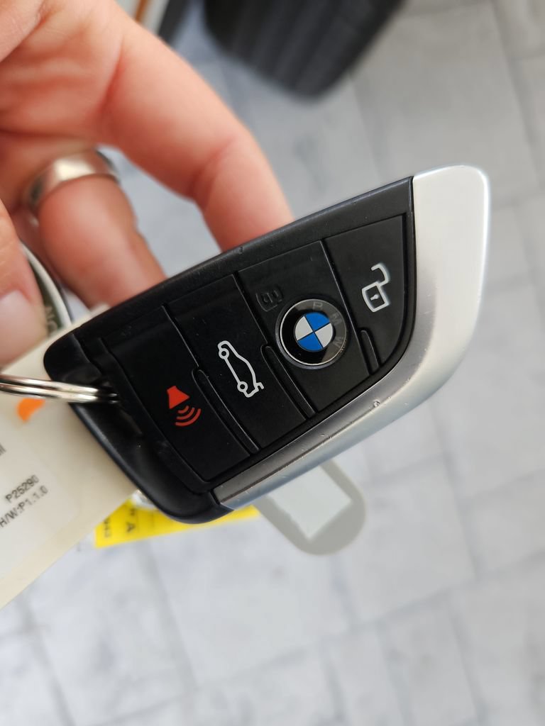 Used 2023 BMW X3 xDrive30i w/ Convenience Package AWD/4WD image 40
