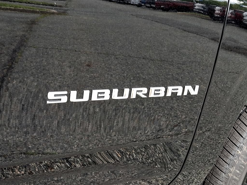 New 2026 Chevrolet Suburban Premier w/ Sun And Tow Package AWD/4WD image 20
