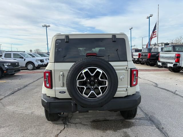 New 2025 Ford Bronco Outer Banks image 5
