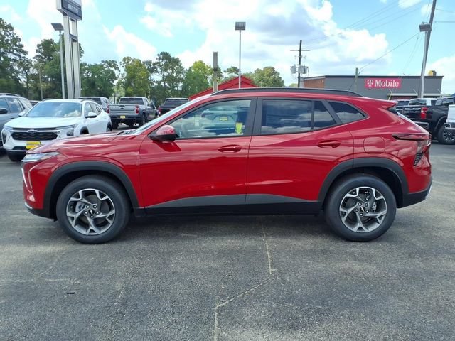 New 2026 Chevrolet Trax LT w/ Sunroof Package FWD image 8