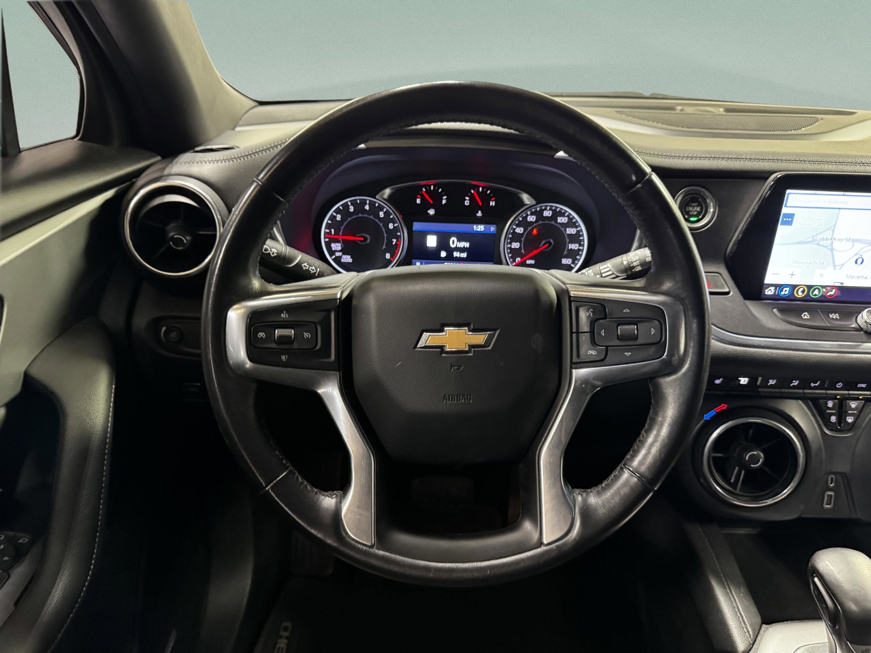 Used 2019 Chevrolet Blazer LT w/ Sun and Wheels Package FWD image 10