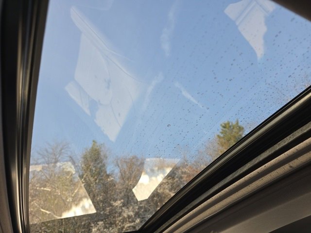 Used 2019 Toyota Avalon Limited image 16