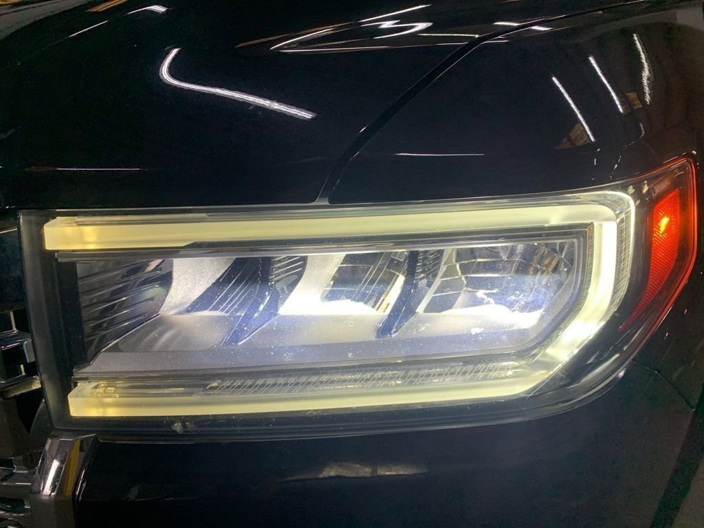 Used 2022 GMC Acadia Denali image 29