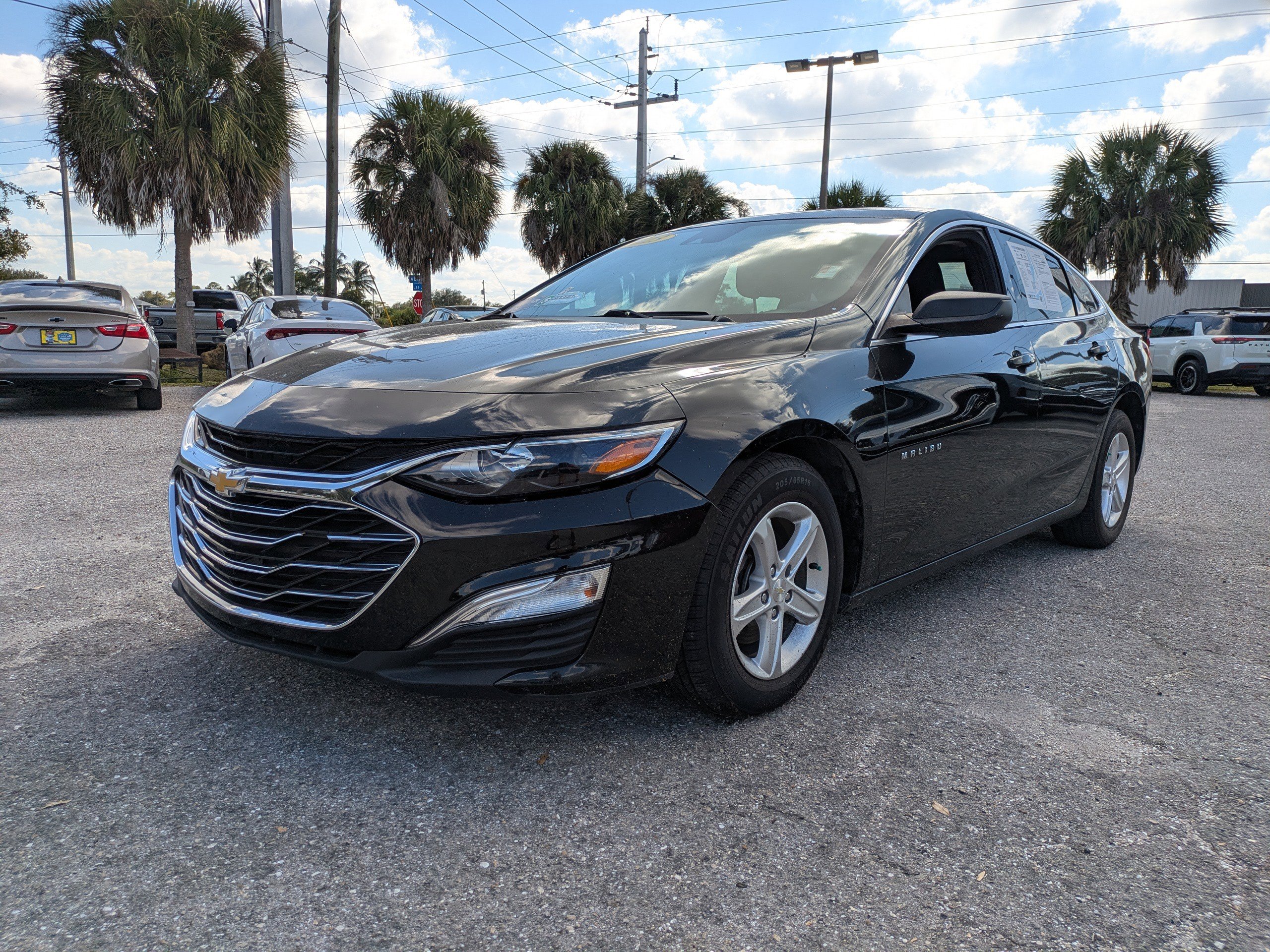 Used 2023 Chevrolet Malibu LS FWD image 8