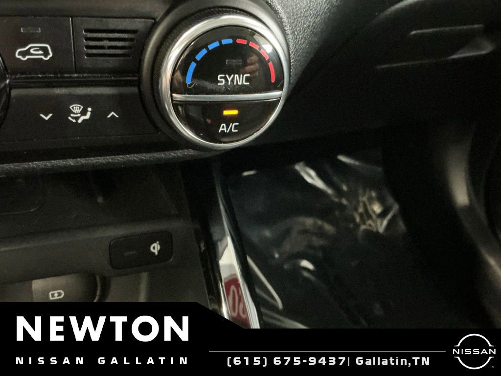 Used 2020 Kia Soul EX FWD image 8