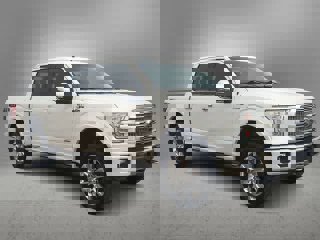 Used 2017 Ford F150 Platinum w/ Equipment Group 701A Luxury image 2