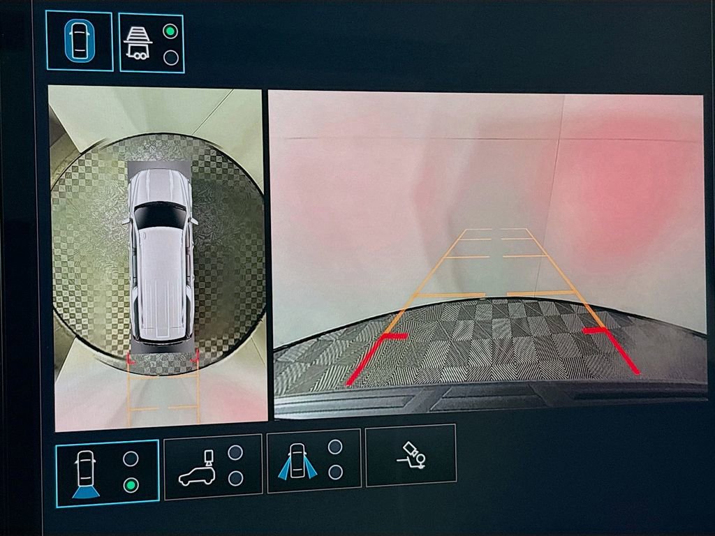 New 2026 GMC Yukon XL Elevation w/ Elevation Premium Package image 14