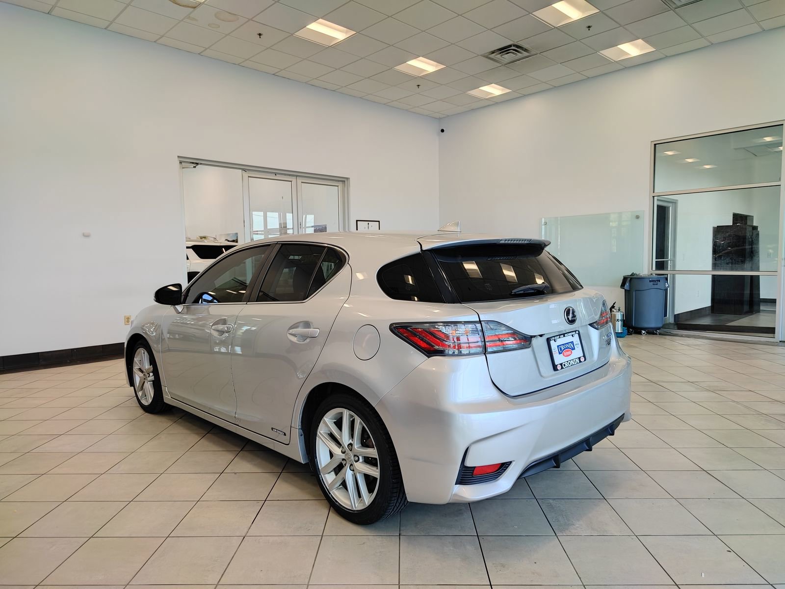 Used 2015 Lexus CT 200h image 5
