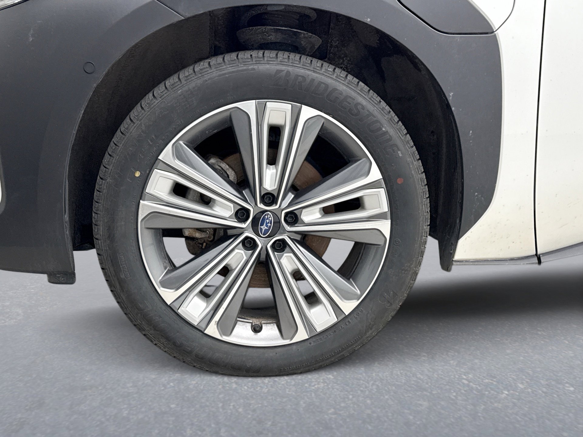 Used 2023 Subaru Solterra AWD image 12