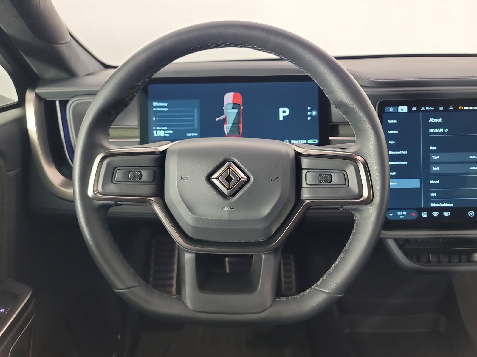 Used 2024 Rivian R1S Adventure image 28