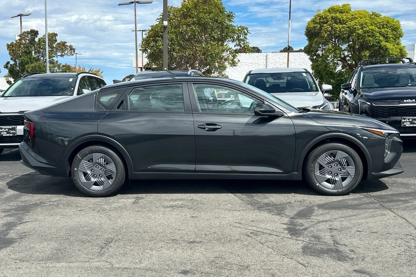 New 2026 Kia K4 FWD image 3