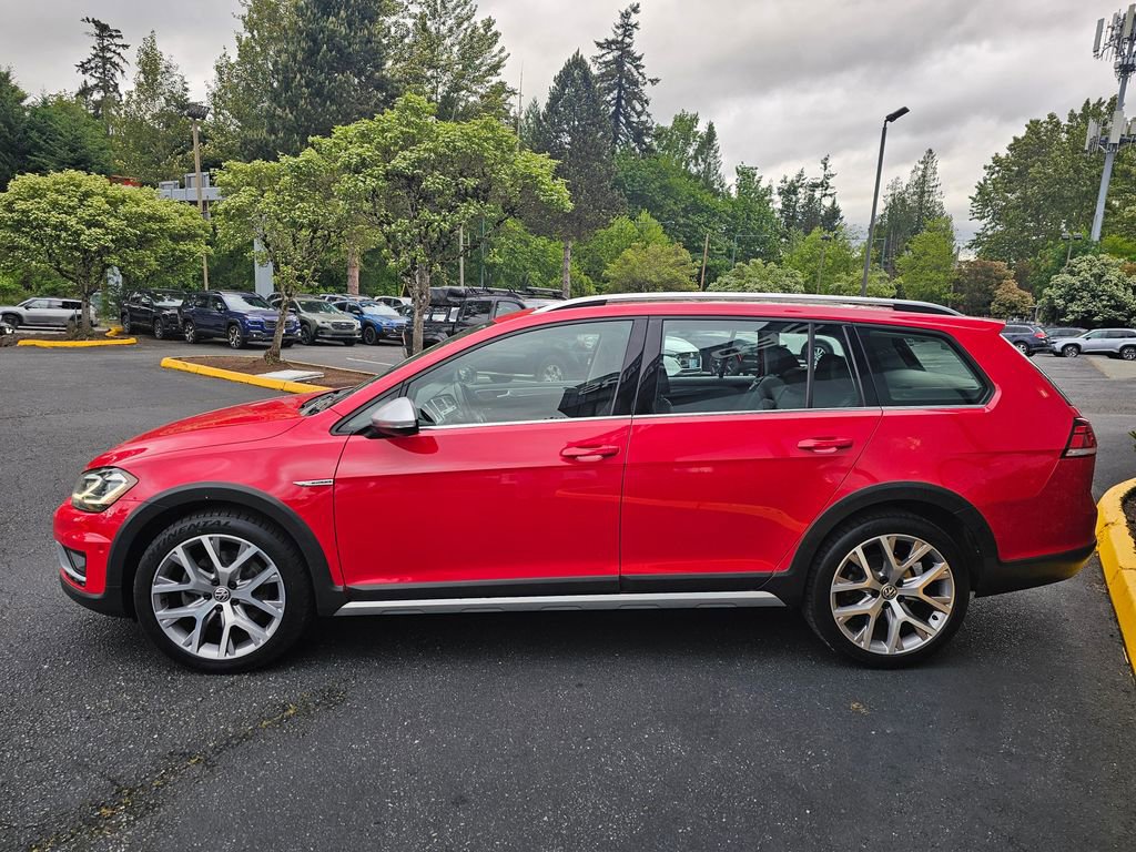 Used 2018 Volkswagen Golf Alltrack SEL AWD/4WD image 4