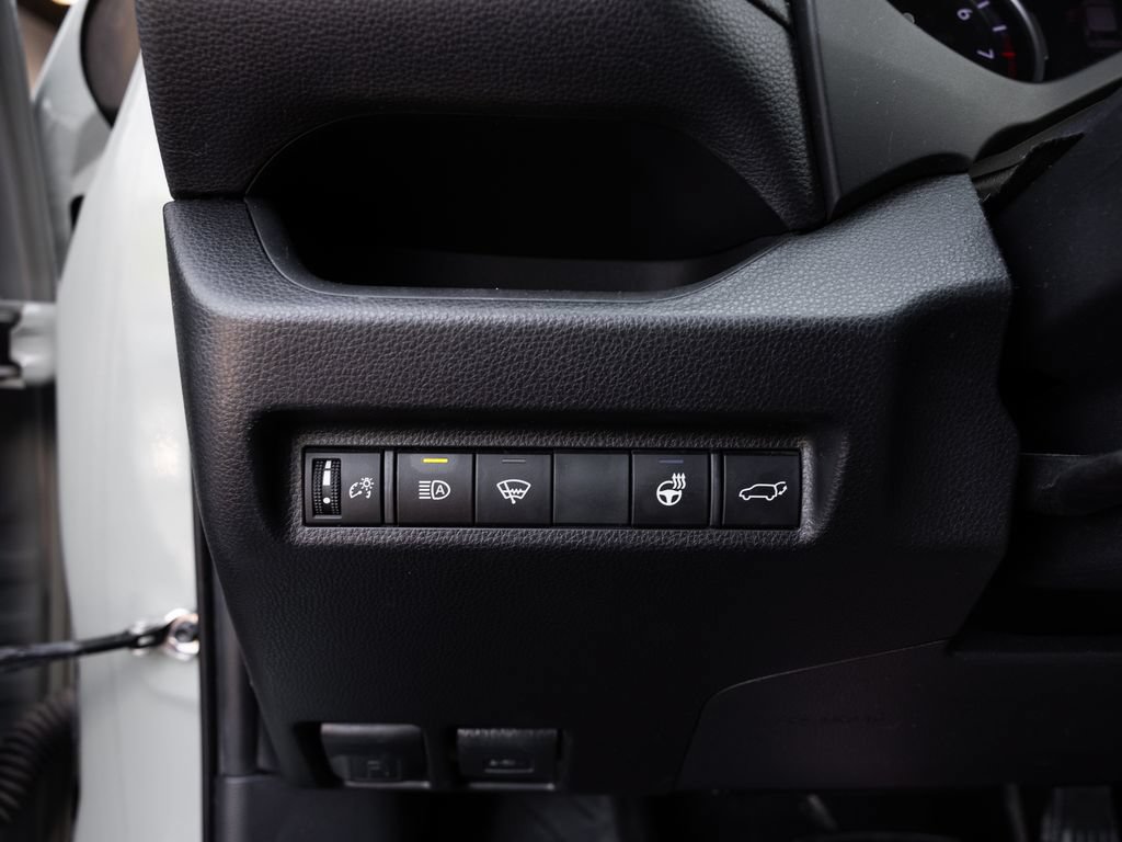 Used 2019 Toyota RAV4 XLE w/ Convenience Package AWD/4WD image 30