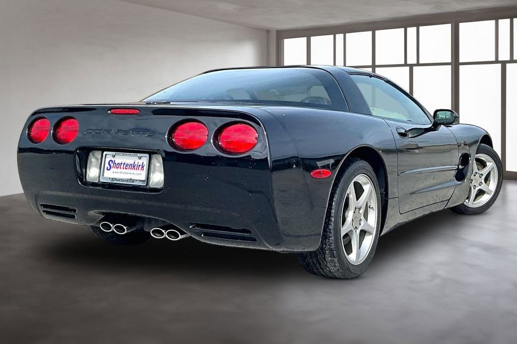 Used 2002 Chevrolet Corvette Base image 6