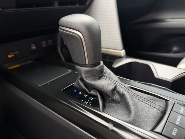 Certified 2025 Toyota Camry SE w/ Convenience Package FWD image 19