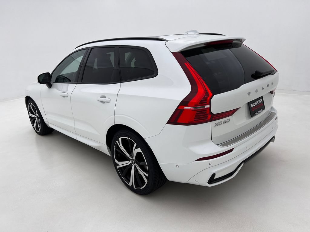 Used 2023 Volvo XC60 B6 Ultimate AWD/4WD image 9