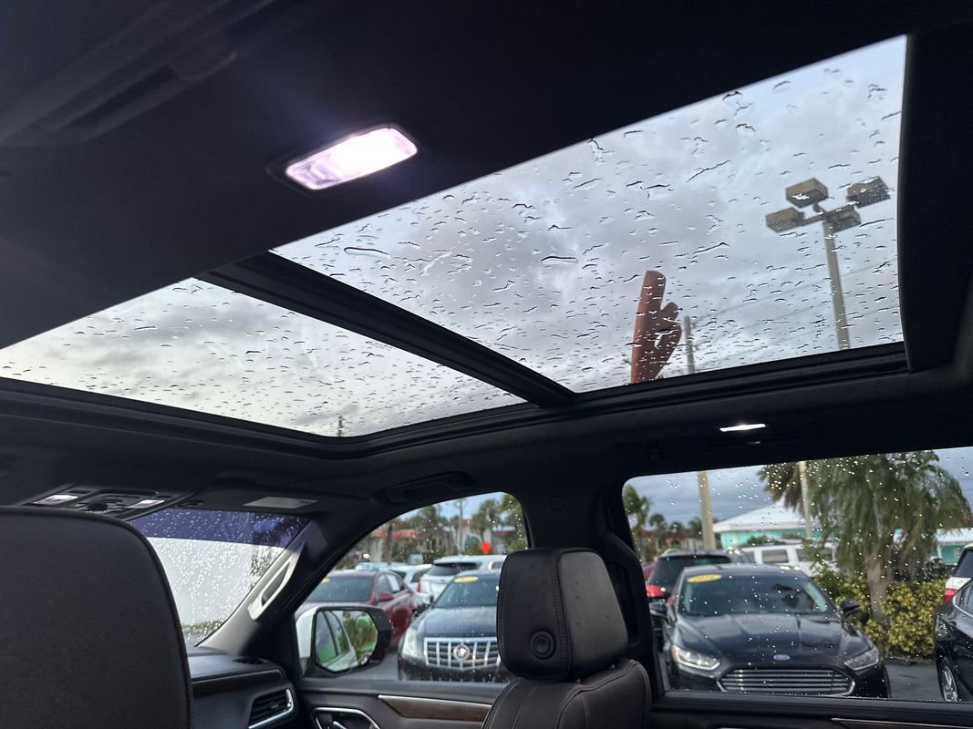 Used 2023 Chevrolet Suburban High Country w/ Premium Package 2 image 33