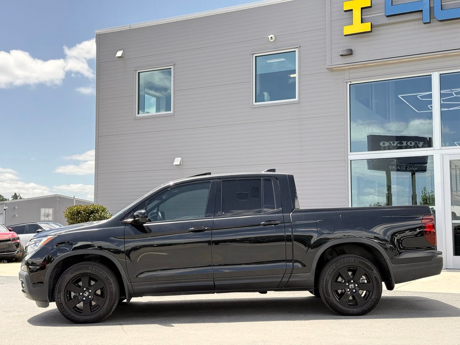 Used 2017 Honda Ridgeline Black Edition image 14