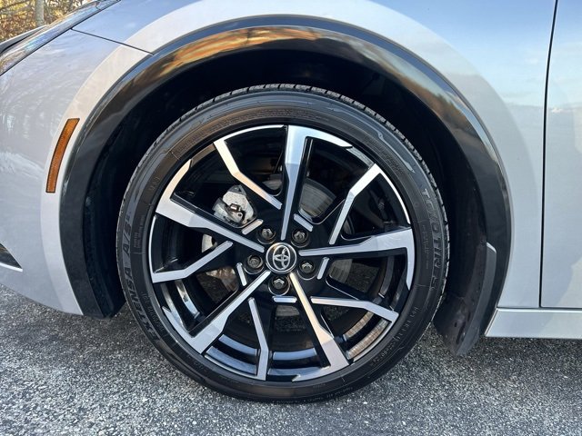 Used 2024 Toyota Prius Prime Premium image 26