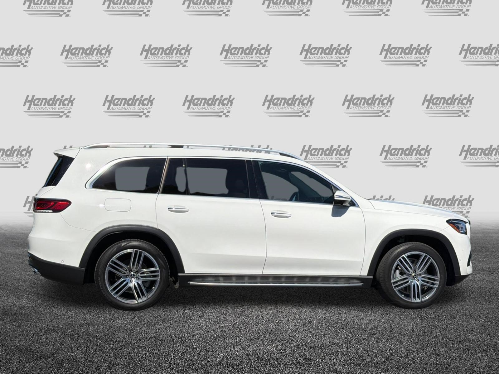 Used 2023 Mercedes-Benz GLS 450 4MATIC image 3