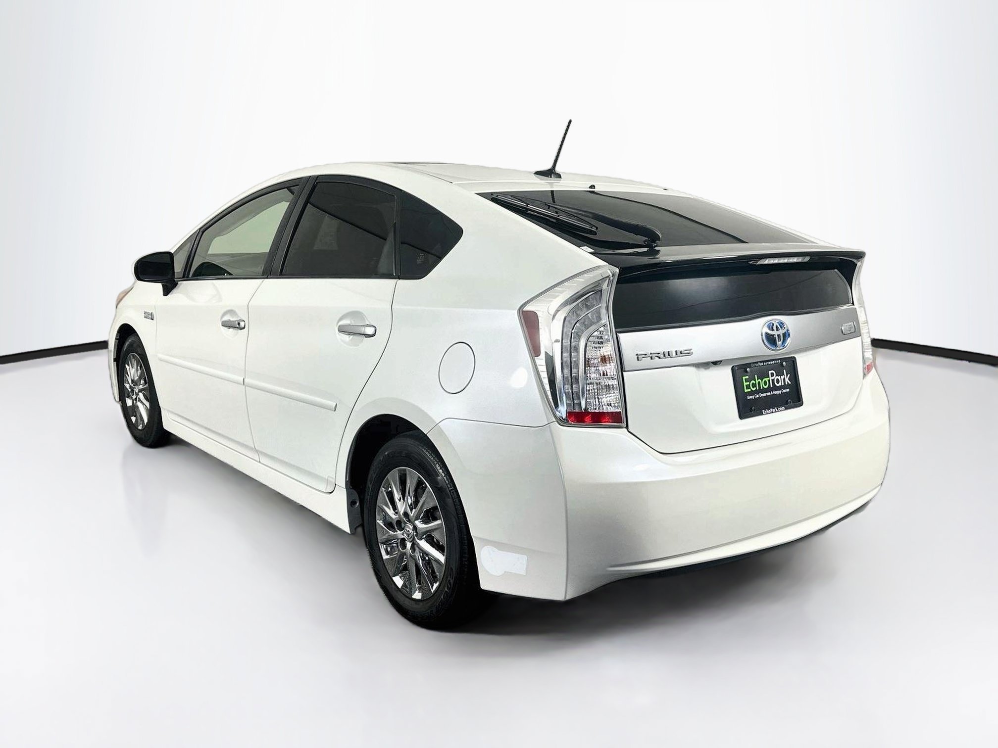 Used 2012 Toyota Prius Prime Advanced FWD image 5