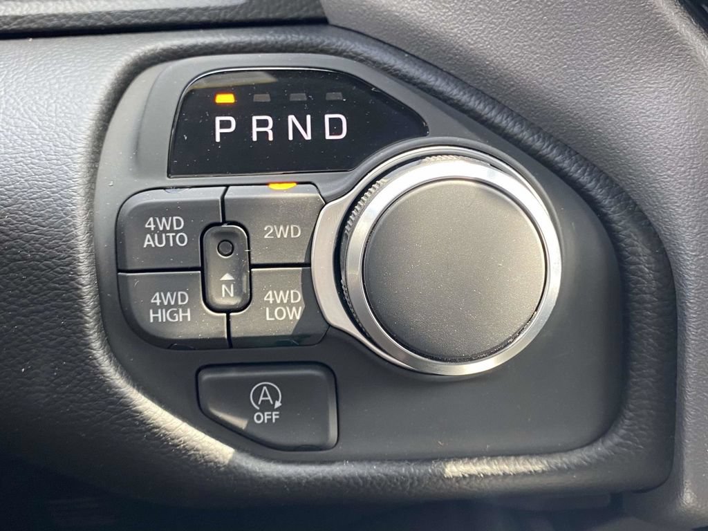 New 2026 RAM 1500 Big Horn AWD/4WD image 25
