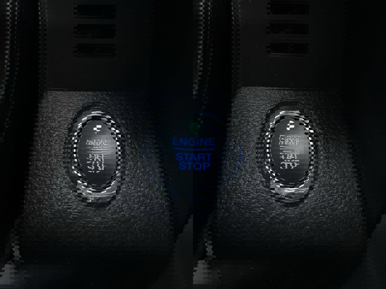 Used 2020 Ford F250 Lariat w/ Lariat Ultimate Package image 9