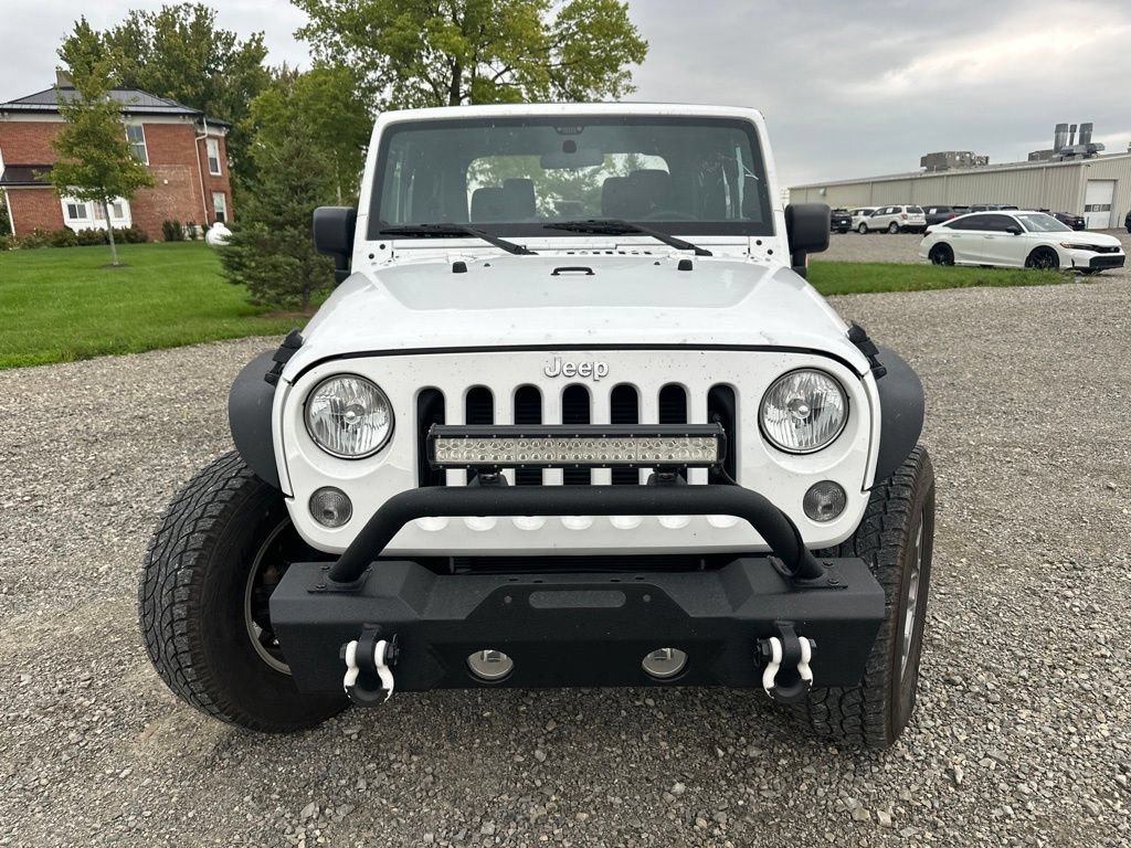 Used 2018 Jeep Wrangler Sport AWD/4WD image 2