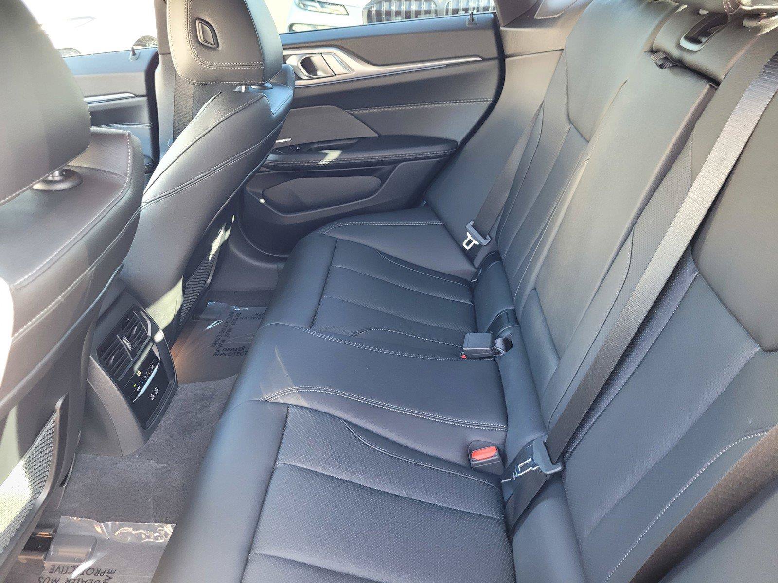 Used 2023 BMW i4 eDrive40 w/ M Sport Package RWD image 16