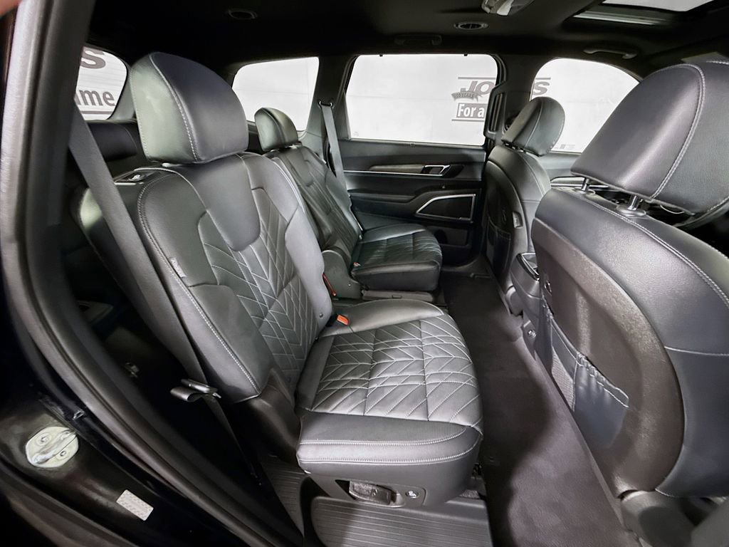 Used 2023 Kia Telluride EX X-Line AWD/4WD image 33