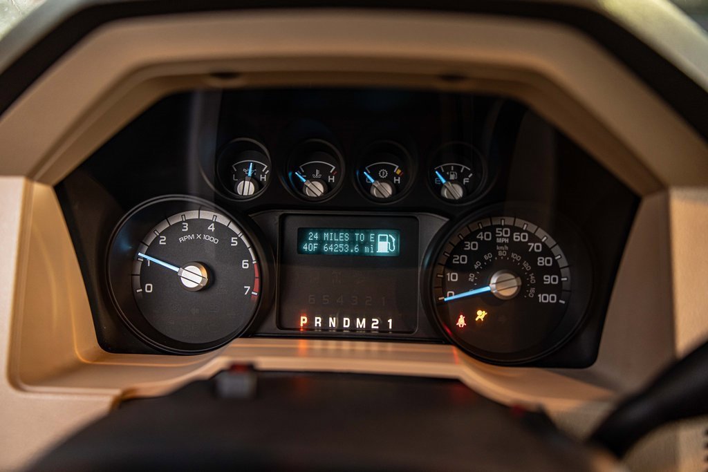 Used 2011 Ford F350 XLT w/ Camper Pkg image 20