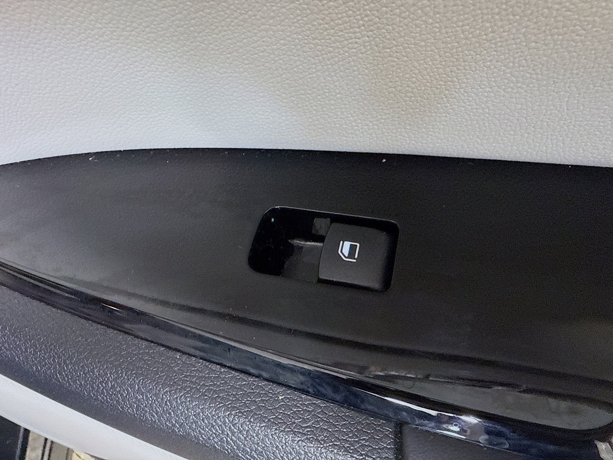 Used 2023 Kia Sportage EX image 31