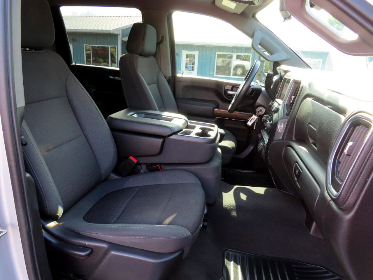 Used 2021 Chevrolet Silverado 3500 LT image 45