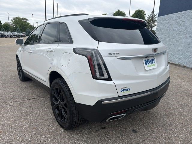 Used 2020 Cadillac XT5 Sportv AWD/4WD image 3