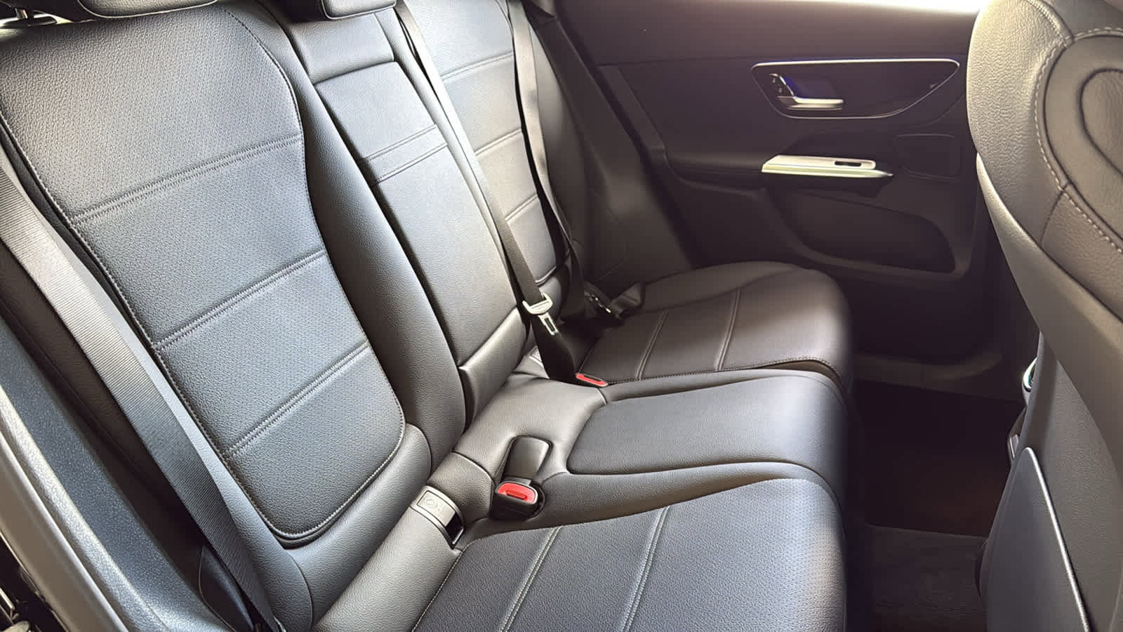 Certified 2026 Mercedes-Benz GLC 300 4MATIC image 34