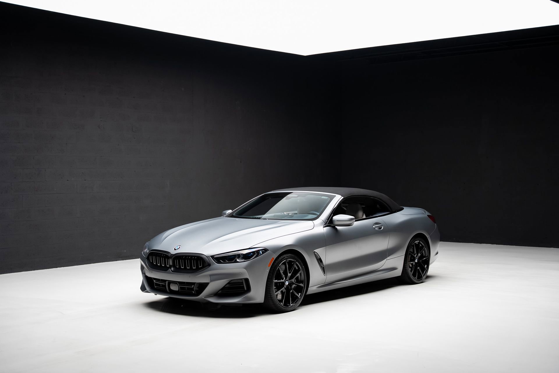 Used 2023 BMW 840i xDrive Convertible image 4