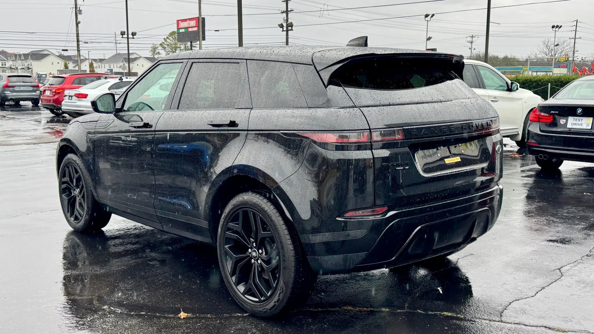 Used 2020 Land Rover Range Rover Evoque SE image 7