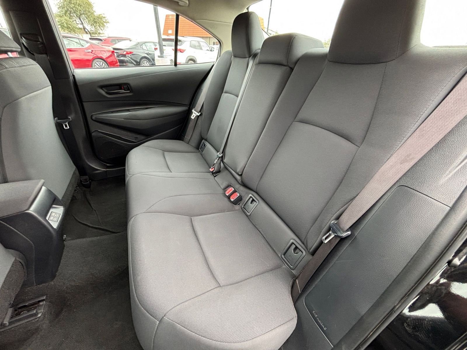 Used 2023 Toyota Corolla LE image 36