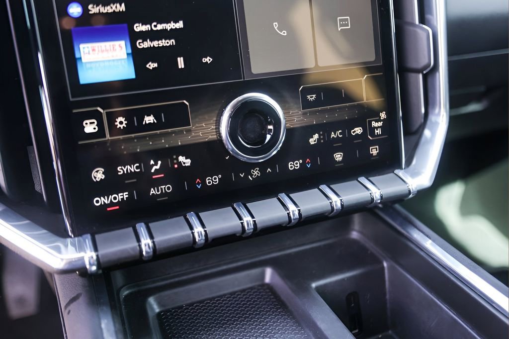 Used 2024 GMC Acadia Elevation w/ Luxury Package image 18