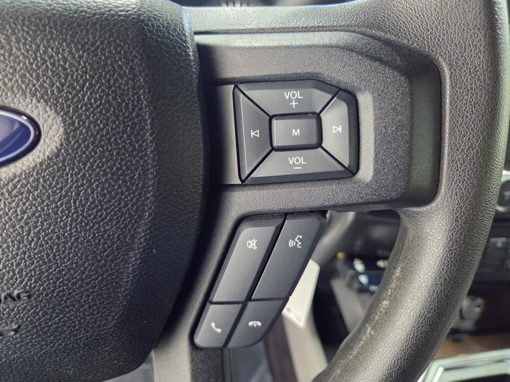 Used 2016 Ford F150 XLT AWD/4WD image 32