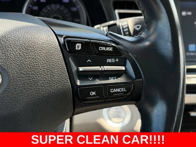 Used 2020 Hyundai Elantra Limited FWD image 21